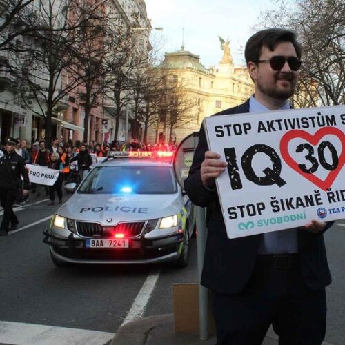 Stop aktivistům, stop šikaně řidičů!
